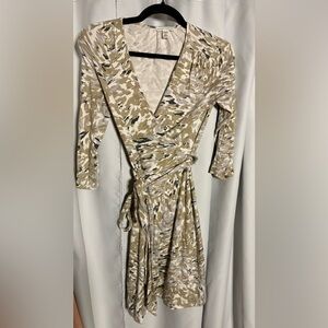 Banana Republic Abstract Long Sleeve Wrap Dress